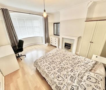 1 bedroom in a house share to rent - Photo 1