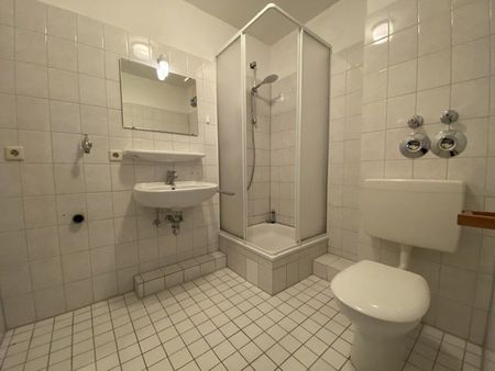 Nette Nachbarn gesucht: schöne3-Zimmer-Dachgeschosswohnung! - Foto 4