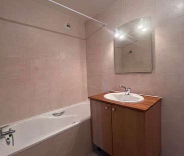 T3 - Photo 2