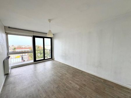 Location Appartement 1 pièce 30m² BORDEAUX 33800 - Photo 2