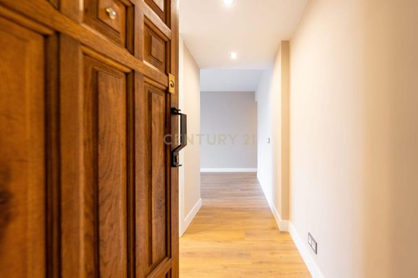 Madrid, Community of Madrid - Photo 1