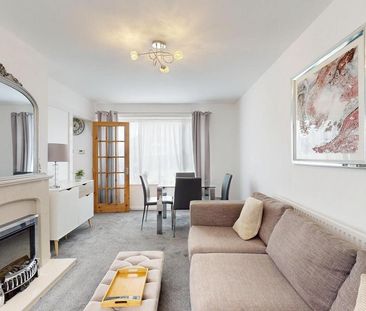 3 bedroom ground floor flat to rent - Photo 6