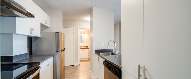 York Tower | 10030 114 Street, Edmonton - Photo 1