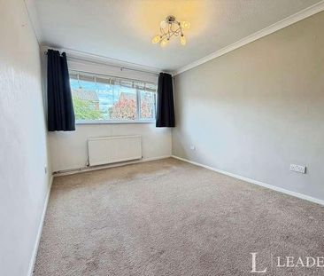 St. Marys Close, Panfield, Braintree, Essex, CM7 - Photo 2