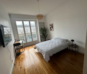 Location Appartement 5 pièces 113m² - Photo 1
