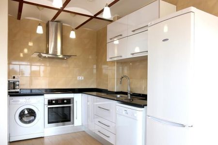 5 room luxury Apartment for rent in Valencia - Photo 3