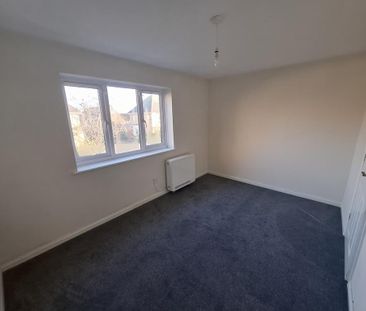 2 bedroom maisonette to rent - Photo 2