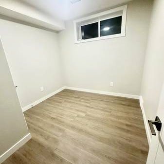 2 Beds 1 Bath - Basement - Corner Meadows - Photo 4