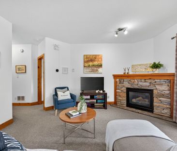 For Lease - 170 Snowbridge Way Unit# 121, Blue Mountains, Ontario - Photo 1