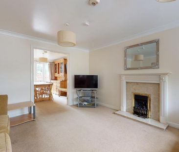 6 bedroom house to rent - Photo 2