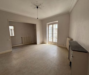 Location Appartement 3 pièces 81m² AVIGNON 84000 - Photo 5
