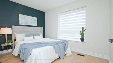 For Lease - 2 Betteridge Lane, Toronto, Ontario - Photo 4