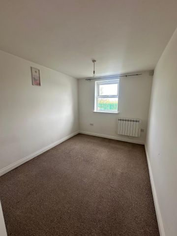 Talbot Street - Photo 2