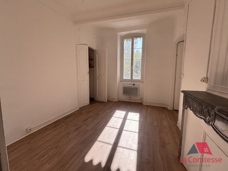 Location Appartement 4 pièces 77m² LAMBESC 13410 - Photo 3