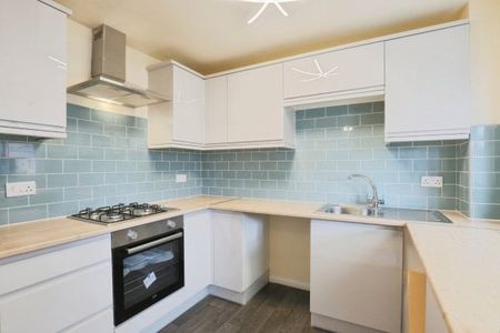 St. Davids Court, Moreton-in-Marsh, GL56 - Photo 3