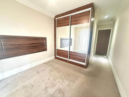 2 bedroom flat to rent - Photo 3