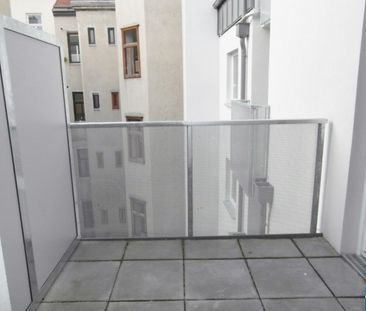 Top 1 Zimmerwohnung mit Balkon direkt am HAYDNPARK - Photo 3