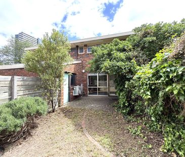 Cosy 2 Bedroom Townhouse - Parkville - Photo 1