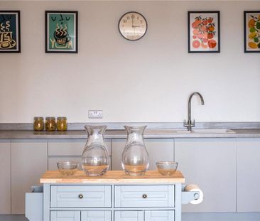 1 bedroom flat to rent - Photo 6