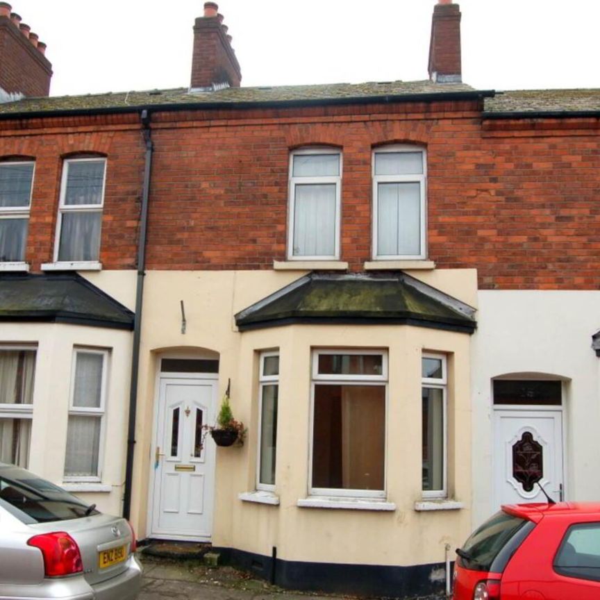 17 Pomona Avenue, BT43AL, Belfast - Photo 1