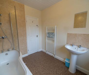 16 Broadway - Photo 1