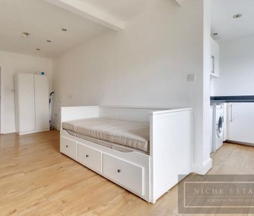 1 bedroom house of multiple occupation to rent - Photo 1