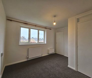 Ash Grove, Gloucester - Photo 3