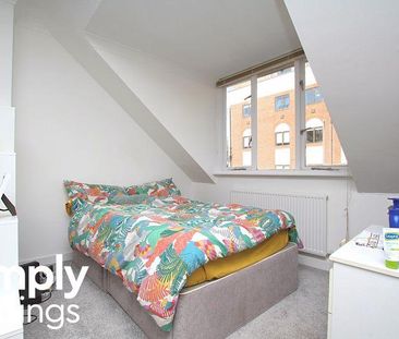 Studio to rent - Photo 3