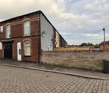 3 bedroom terraced house to rent - Photo 1