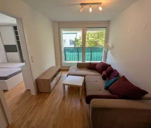 2 Zi, gute Anbindung. Möbliert, Balkon, Gemeinschaftsterrasse - Photo 1