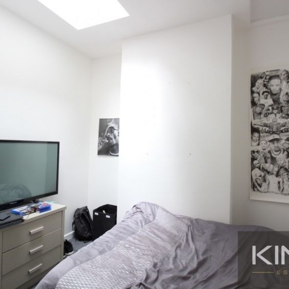 Burgess Road, Southampton - Photo 1