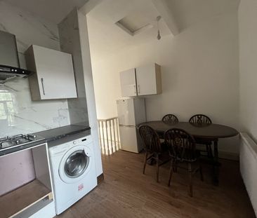 Room in a Shared House, Near Mmu Uom Piccadilly Station, M12 - Photo 1