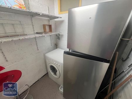 Location Appartement 3 pièces 74m² LILLE 59000 - Photo 4