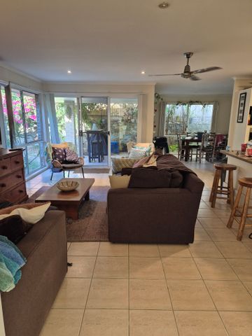 Castaways Beach - Photo 2