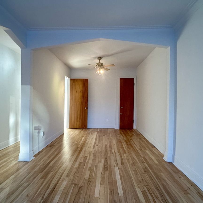 5806 8e Avenue - Photo 1