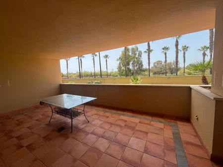 Piso de alquiler en Ribera del Paraiso, 5, Puerto de Sotogrande - La Marina - Photo 3