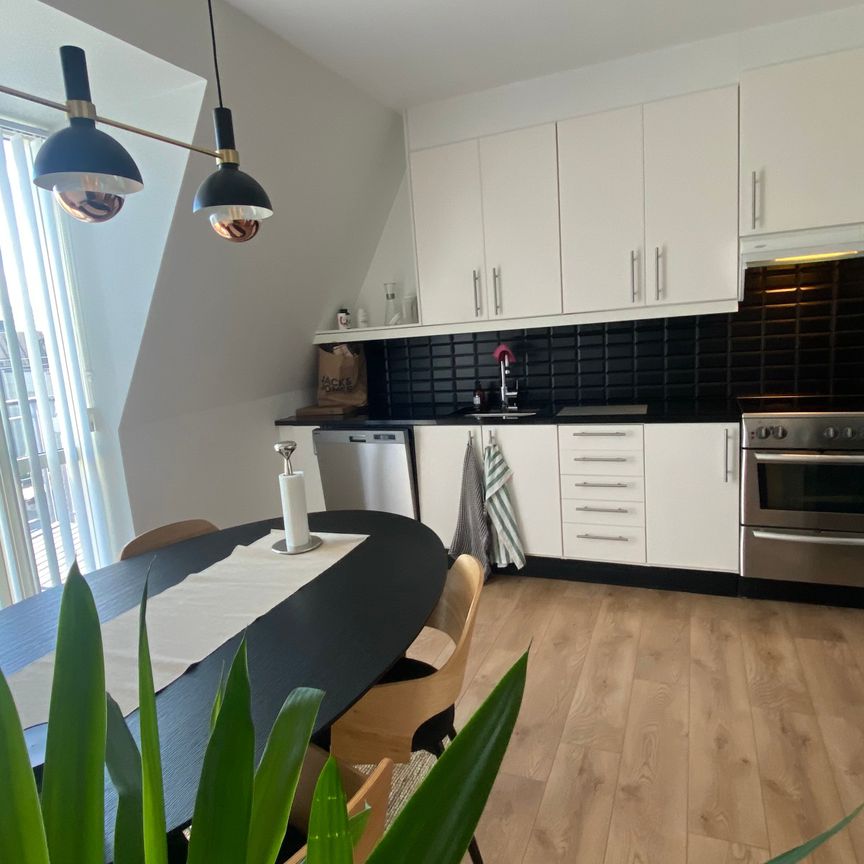 Sadelmakarebyn, Bunkeflostrand - Photo 1