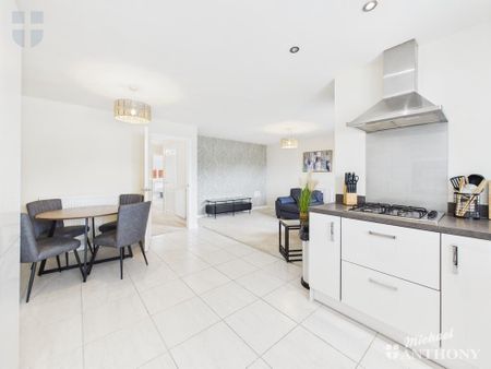 2 bedroom ground floor flat to rent - Photo 4