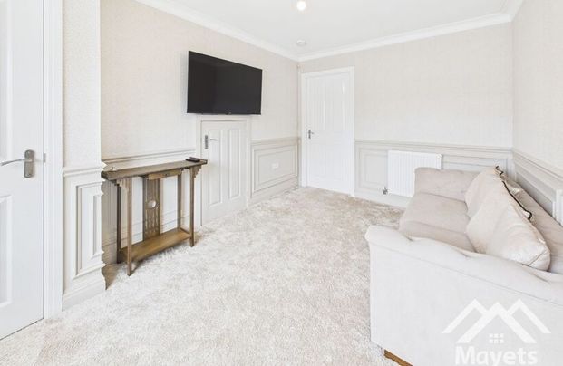 Braddock Bluff, Blackburn. Lancs. BB2 7FY - Photo 1