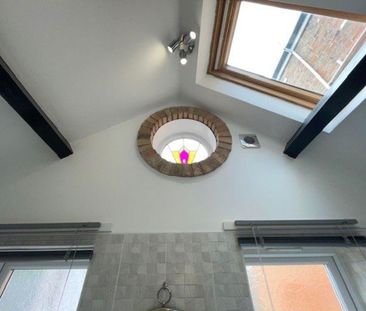 1 bedroom detached house to rent - Photo 2