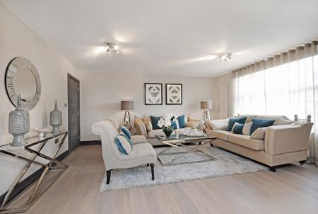 St Johns Wood Park, St Johns Wood, London, NW8 6NL - Photo 2