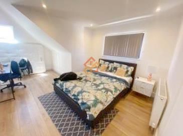 361 Hendon Way, London, NW4 - Photo 4