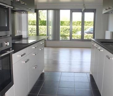 Appartement te huur - Photo 1