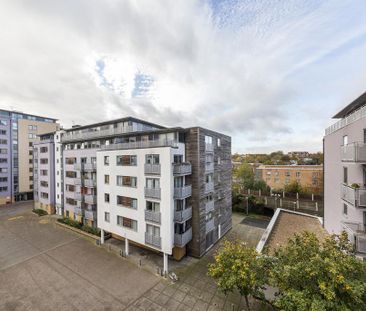 Studio to rent - Photo 6