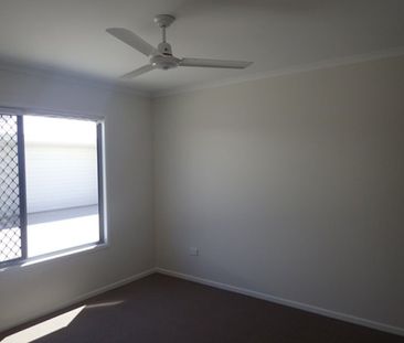 Low maintenance living in Ooralea - Photo 5