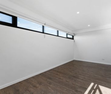 Unit 403/139 Chetwynd Street, North Melbourne. - Photo 3