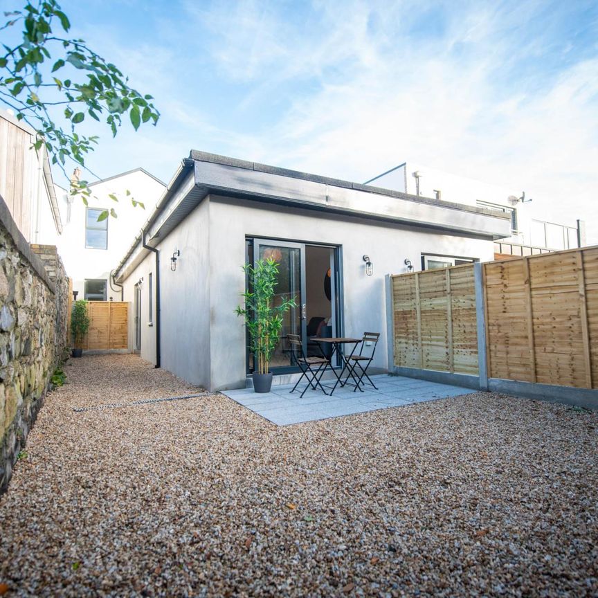 Apt. 4, 57, Bath Avenue, Dublin 4 - Photo 1