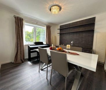 3 bedroom flat to rent - Photo 6