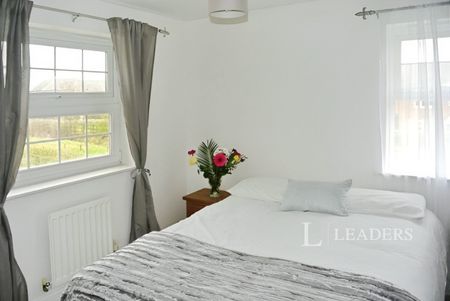 2 bedroom semi-detached to rent Badger Lane, Bourne PE10 - Photo 3