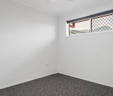 Modern Comfort and Convenience in Prime Wilsonton Location - Photo 2